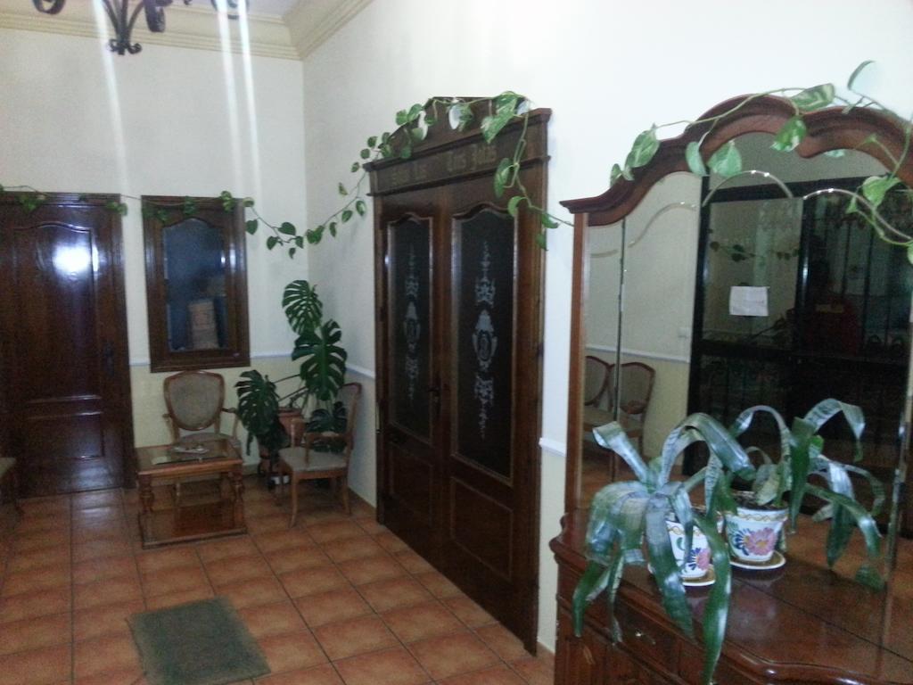 Hostal Las Tres Jotas Alcaracejos Εξωτερικό φωτογραφία