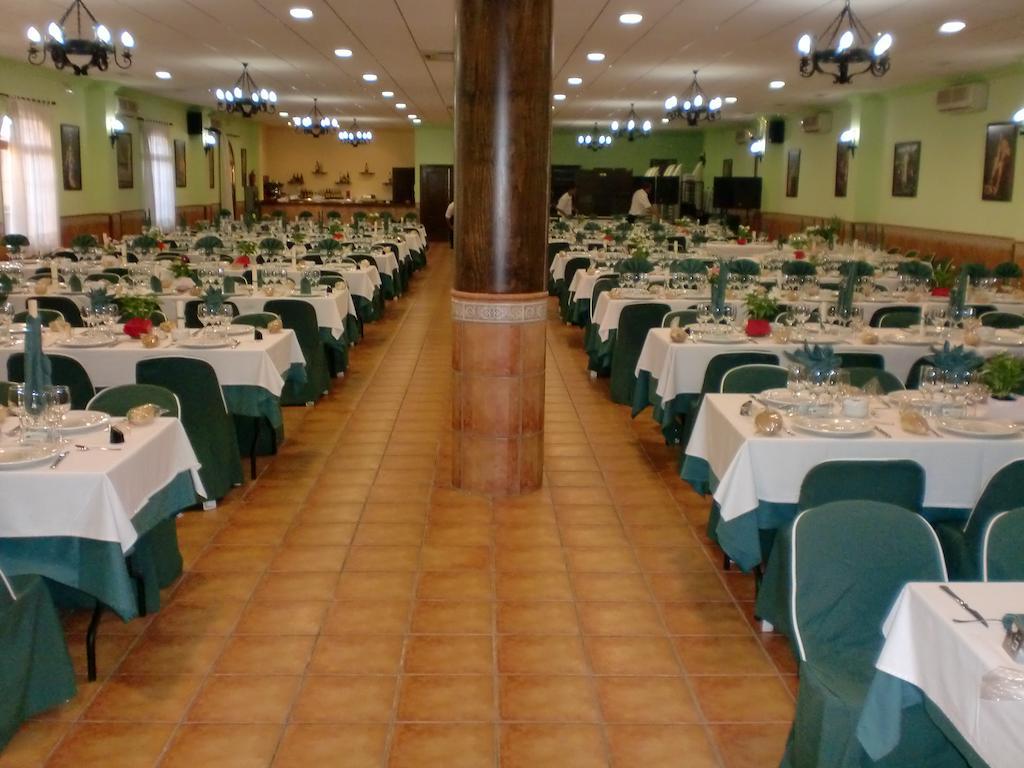Hostal Las Tres Jotas Alcaracejos Εξωτερικό φωτογραφία