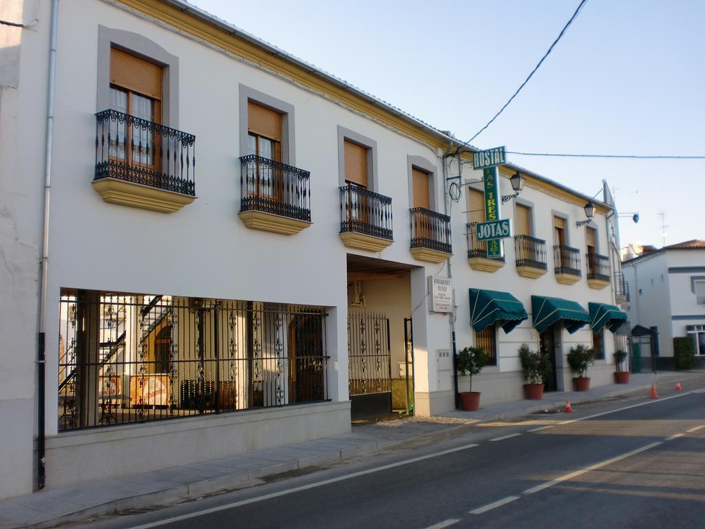 Hostal Las Tres Jotas Alcaracejos Εξωτερικό φωτογραφία